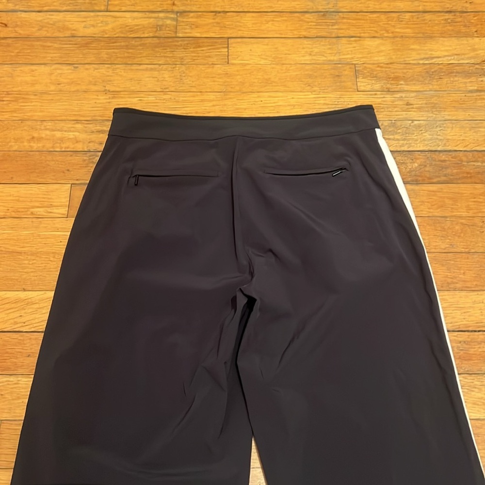 Athleta Luxe Gramercy Track Trousers in Black & White, size 10 - Picture 12 of 15